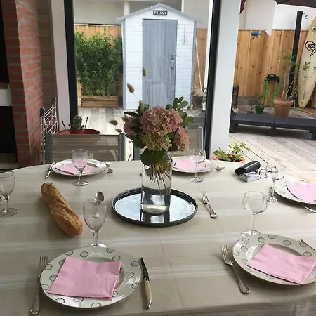 Willa Sud Primrose Bord De